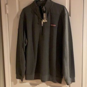 Vineyard Vines pull over NEW - nwt  men’s large